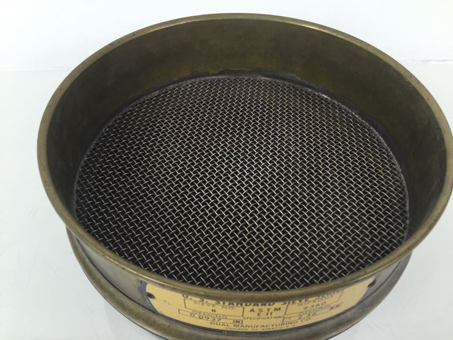 U.S. Standard Sieve Series Dual Manufacturing Co. [Photo 6]