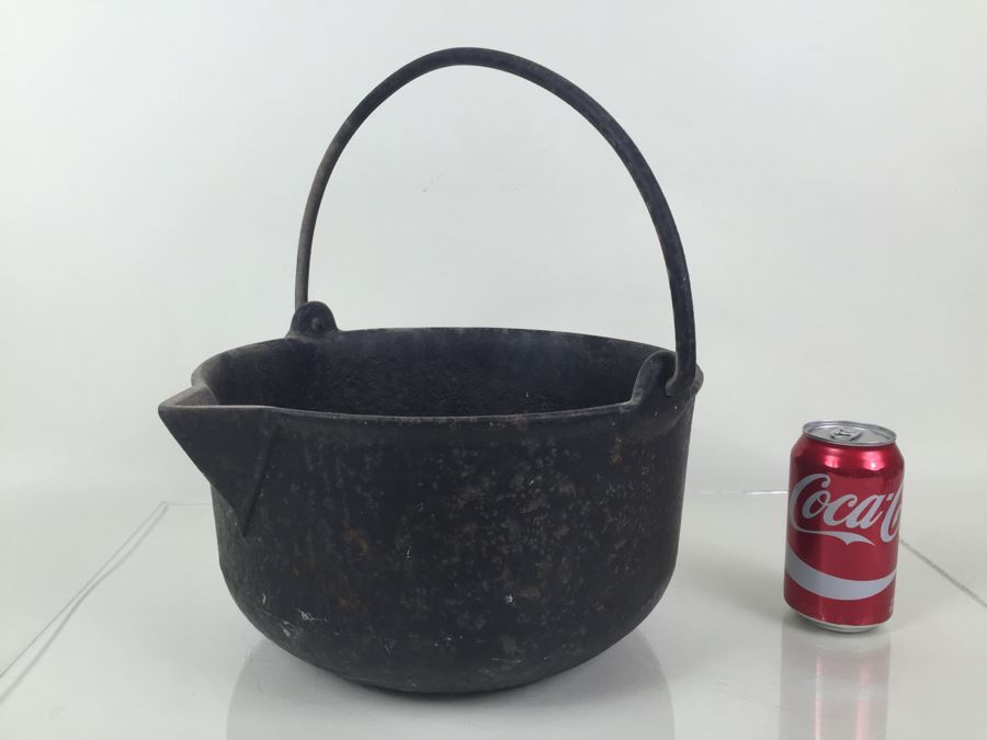 Large Cast Iron Pot With Spout And Handle Marked 12