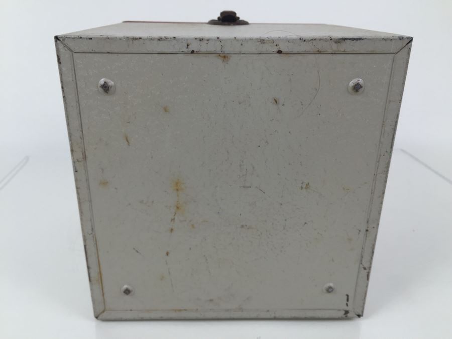 Vintage Metal 45 RPM Record Holder Carrying Case With Handle [Photo 7]