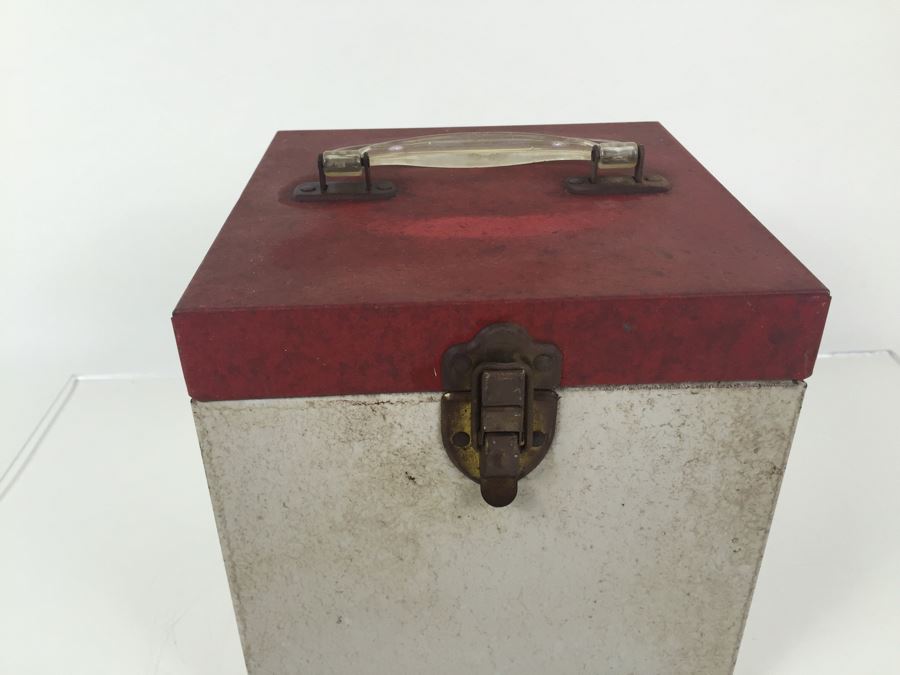 Vintage Metal 45 RPM Record Holder Carrying Case With Handle [Photo 5]
