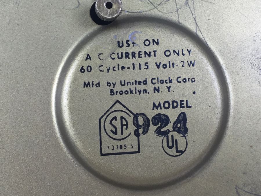 Vintage Electric Wall Clock By United Clock Corp Model 924 Working [Photo 8]