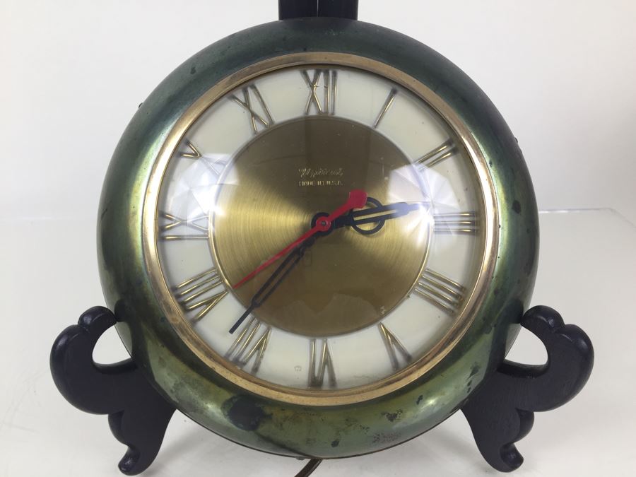 Vintage Electric Wall Clock By United Clock Corp Model 924 Working