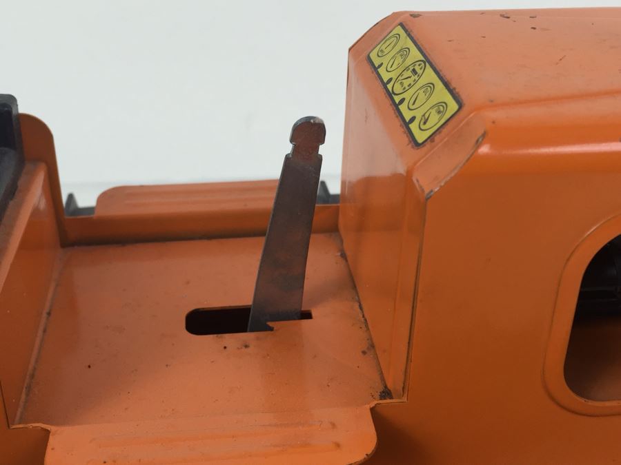 Vintage Mid-Century Tonka Orange Giant Bulldozer Near Mint With Some Paint Chips [Photo 5]