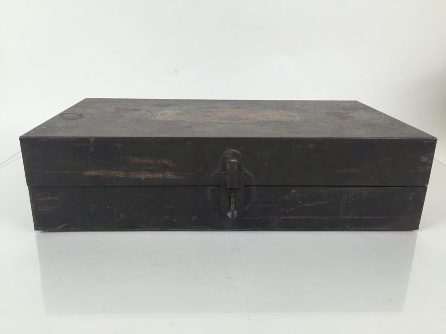 Vintage Metal Tool Box 'Carbureter' By Carter Carburetor Corporation Filled With Old Automotive Tools [Photo 5]