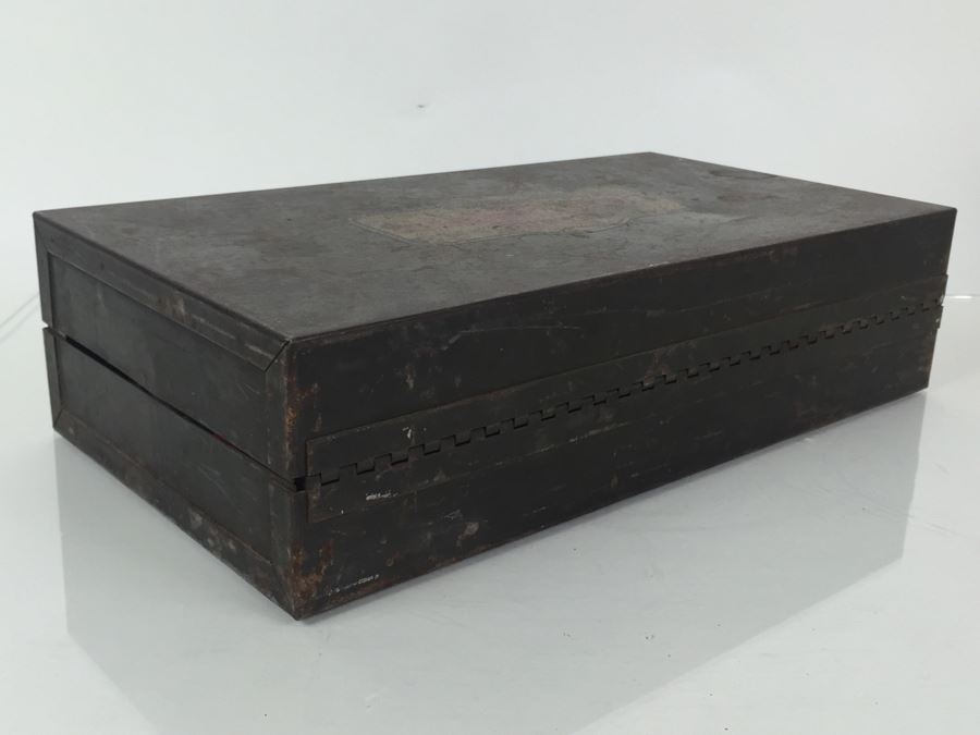 Vintage Metal Tool Box 'Carbureter' By Carter Carburetor Corporation Filled With Old Automotive Tools [Photo 7]