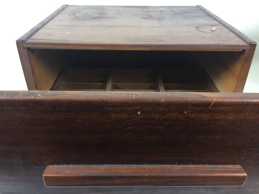 Custom Wooden Storage Box [Photo 2]