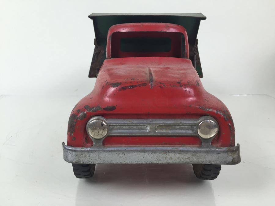 Vintage Mid-Century Tonka Dump Truck With Box [Photo 11]