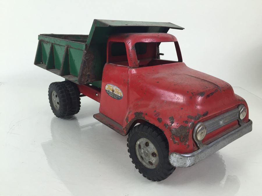 Vintage Mid-Century Tonka Dump Truck With Box