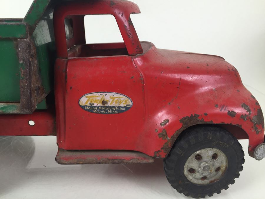 Vintage Mid-Century Tonka Dump Truck With Box [Photo 15]