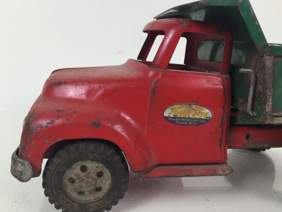 Vintage Mid-Century Tonka Dump Truck With Box [Photo 5]