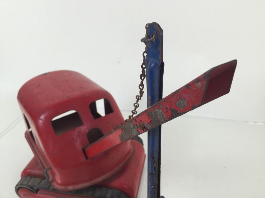 Vintage Mid-Century Tonka Toys Red Crane [Photo 9]