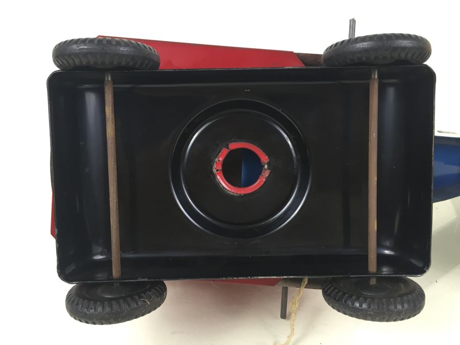 Vintage Mid-Century Pressed Steel Metal Toy Crane [Photo 13]