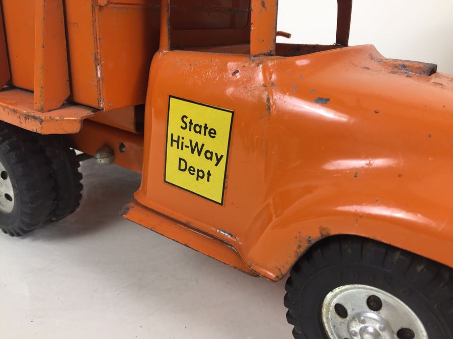 Vintage Tonka Toys Mid-Century Orange Big Mike Dual Hydraulic State Hi-Way Dept Dump Truck [Photo 8]
