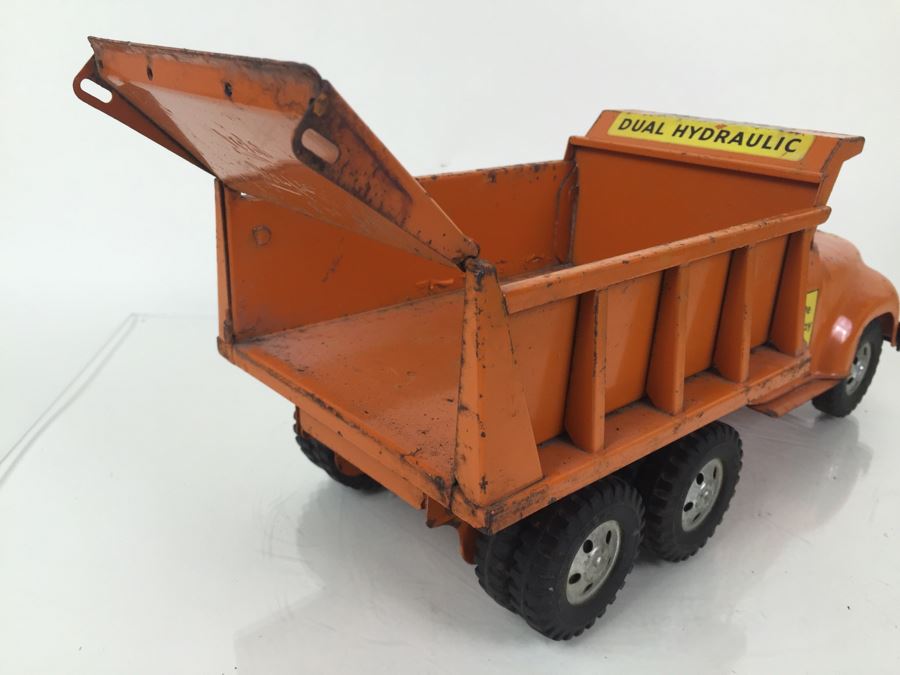 Vintage Tonka Toys Mid-Century Orange Big Mike Dual Hydraulic State Hi-Way Dept Dump Truck [Photo 13]