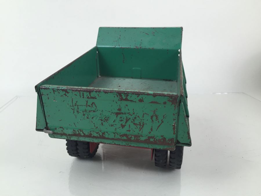 Vintage Tonka Toys Red And Green Dump Truck [Photo 11]