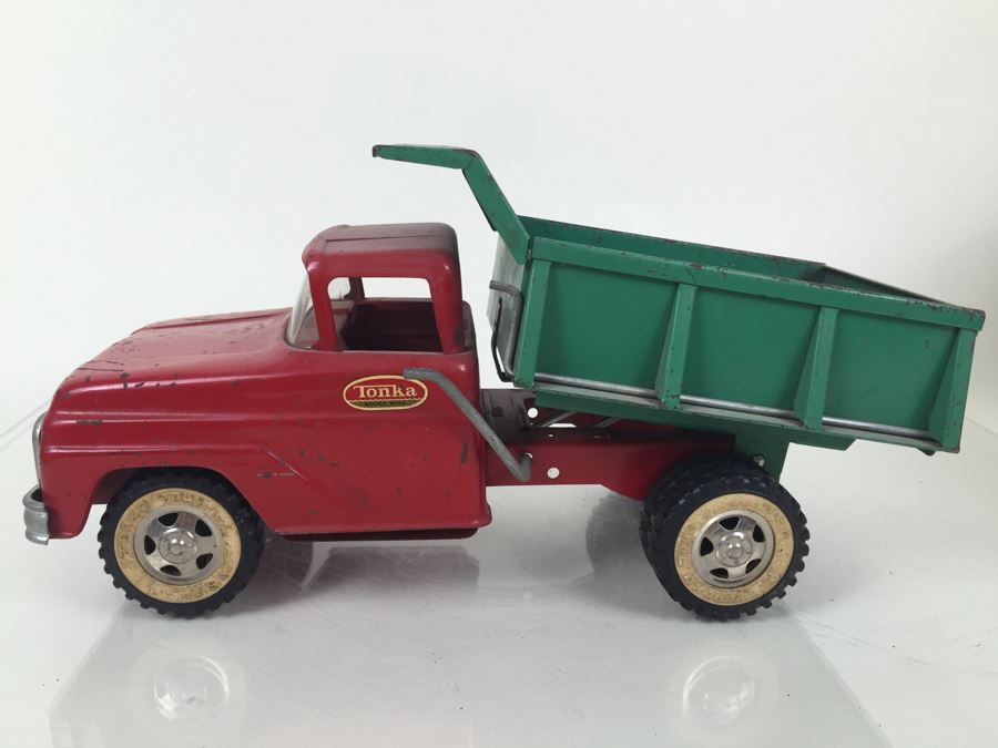 Vintage Tonka Toys Red And Green Dump Truck