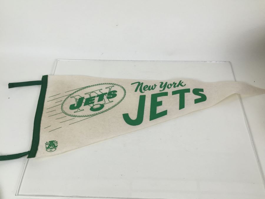 Vintage New York Jets Football Pennant Full Size [Photo 1]