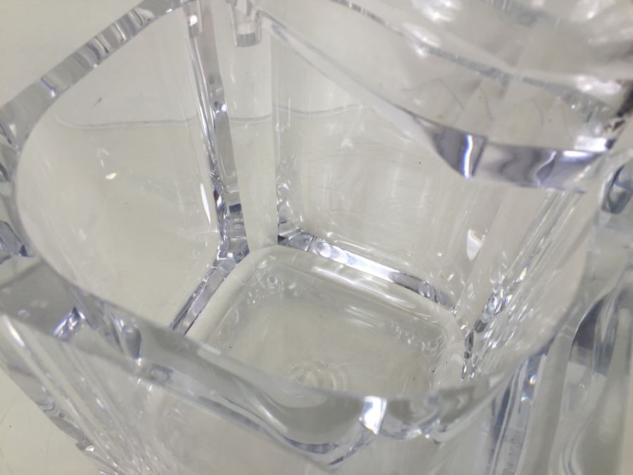 Vintage Lucite Ice Bucket [Photo 9]