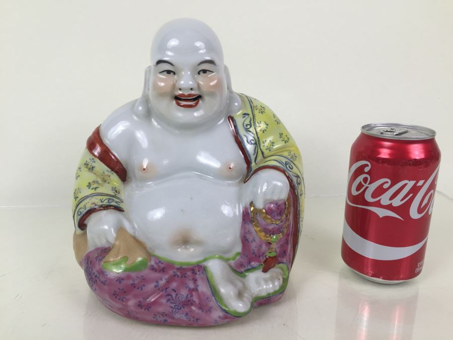 Laughing Buddha Figurine Statue [Photo 1]