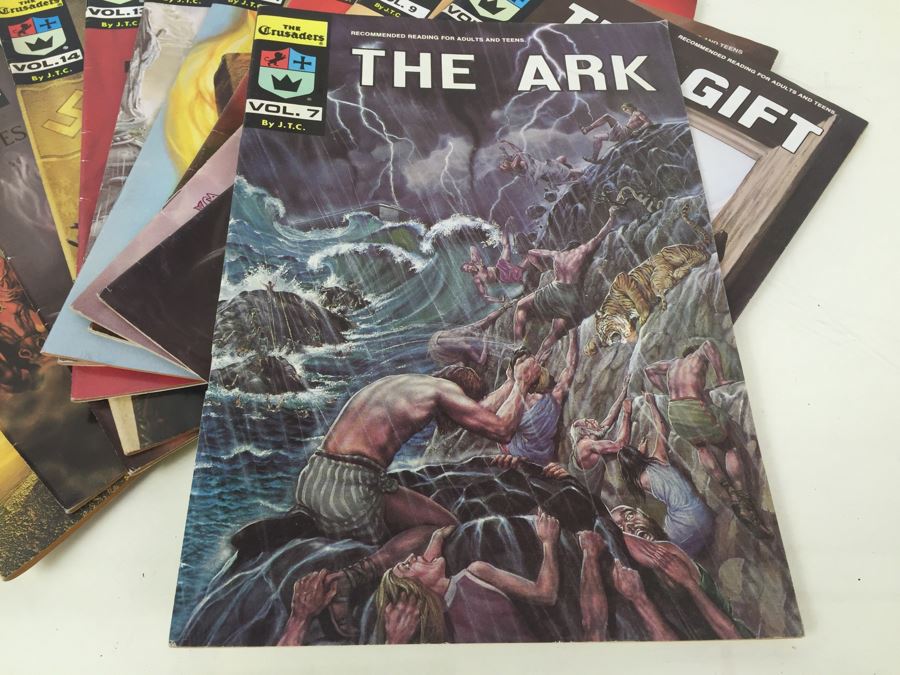 Comic Book Collection The Crusaders By J.T.C. Volumes 2 Through 17 [Photo 9]