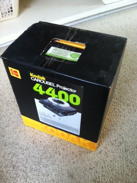 Kodak 4400 Slide Projector with Manual