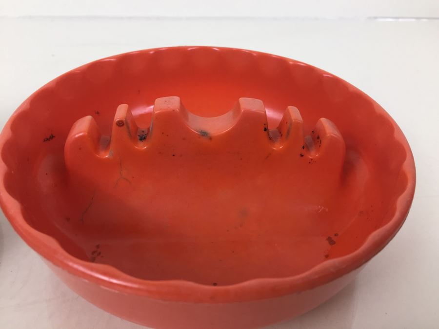 Pair Of Vintage Ashtrays [Photo 9]