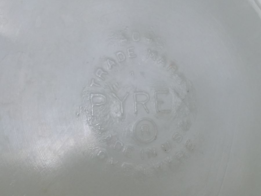 Vintage Yellow Pyrex Mixing Bowl [Photo 6]