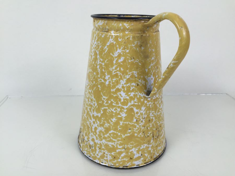 Vintage Yellow Graniteware Pitcher [Photo 5]