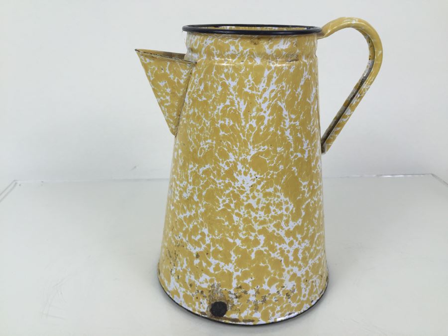 Vintage Yellow Graniteware Pitcher [Photo 6]