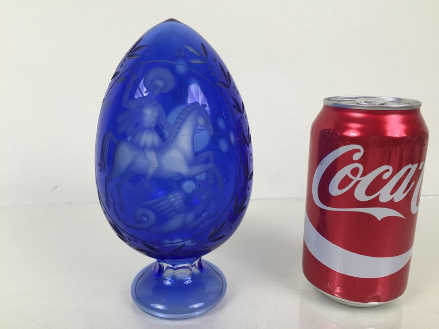 Large Blue Cut Glass Egg Warrior On Horse Slaying Griffin [Photo 4]