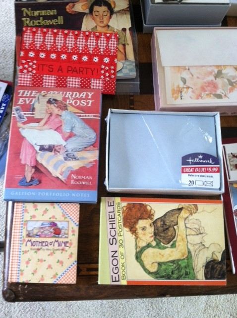 Massive Greeting Card / Postcard Lot [Photo 14]