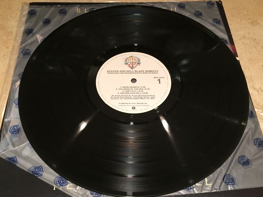 Black Sabbath ‎- Heaven And Hell - Warner Bros. Records ‎- BSK 3372 Vinyl Record [Photo 3]