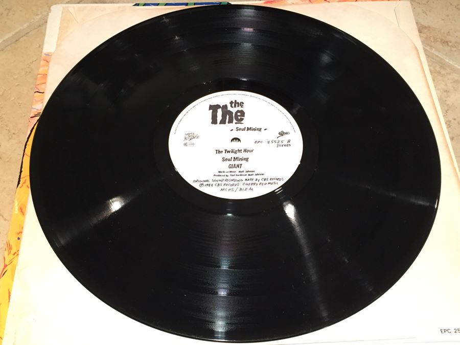 The The ‎- Soul Mining - Epic ‎- EPC 25525 Vinyl Record [Photo 11]