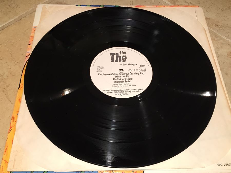 The The ‎- Soul Mining - Epic ‎- EPC 25525 Vinyl Record [Photo 3]