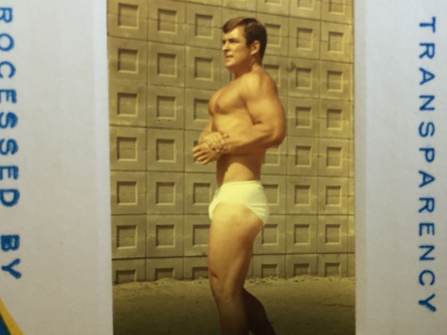 Dr. Michael Walczak's Personal Slides Photos Vintage Bodybuilding Early 1970's Through 1980's [Photo 35]