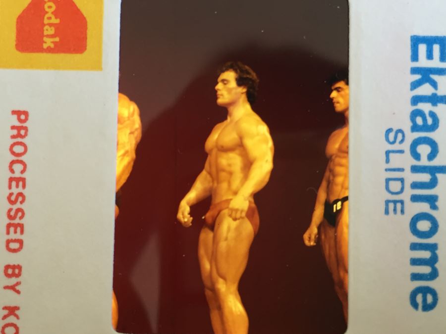 Dr. Michael Walczak's Personal Slides Photos Vintage Bodybuilding Early 1970's Through 1980's [Photo 34]