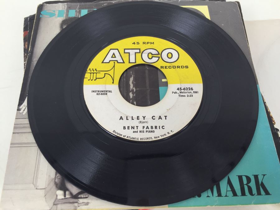 45RPM Vinyl Record Lot 20 Records [Photo 6]