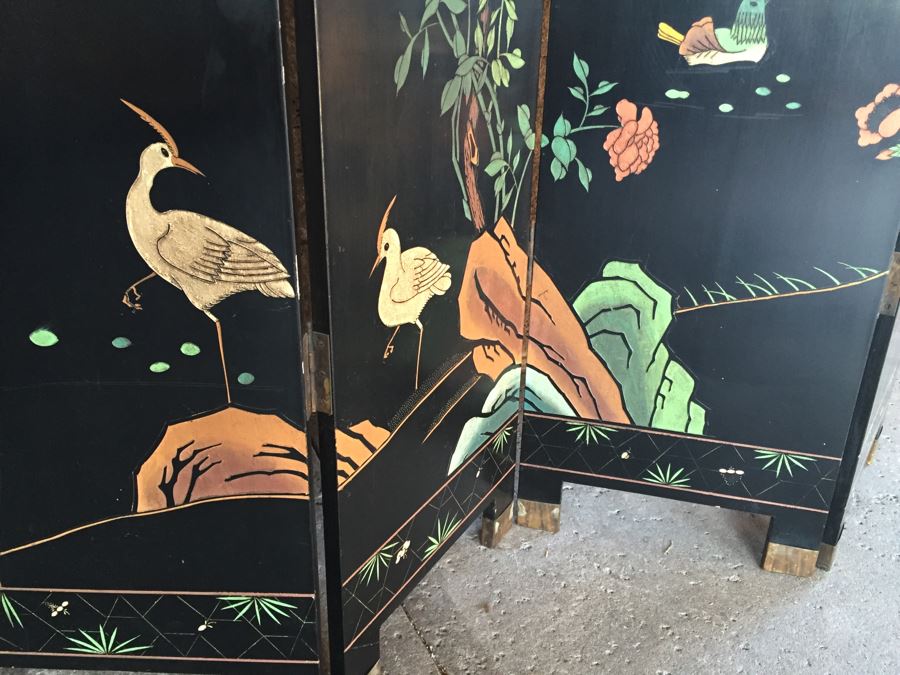 Nice Four Panel Chinese Heavy Wood Screen Ornately Decorated With Birds And Trees [Photo 16]