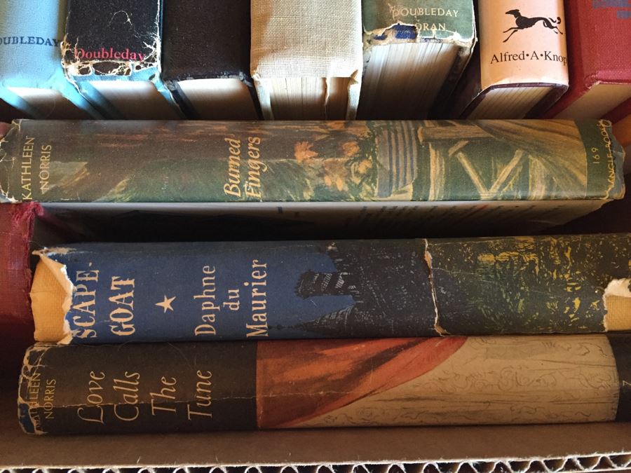 Book Lot #1 [Photo 7]