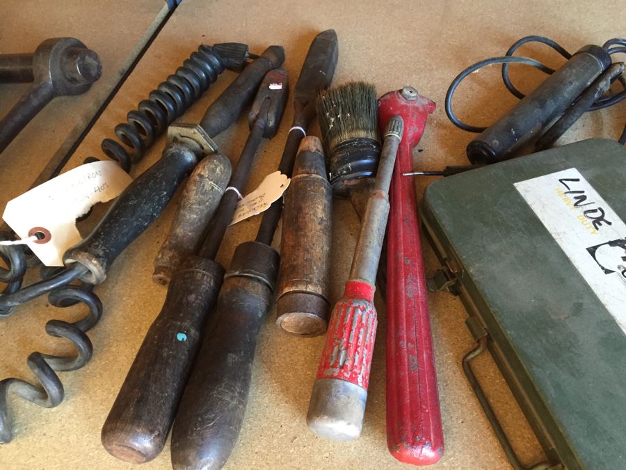 Tool Lot With Old Metal Chisels [Photo 7]