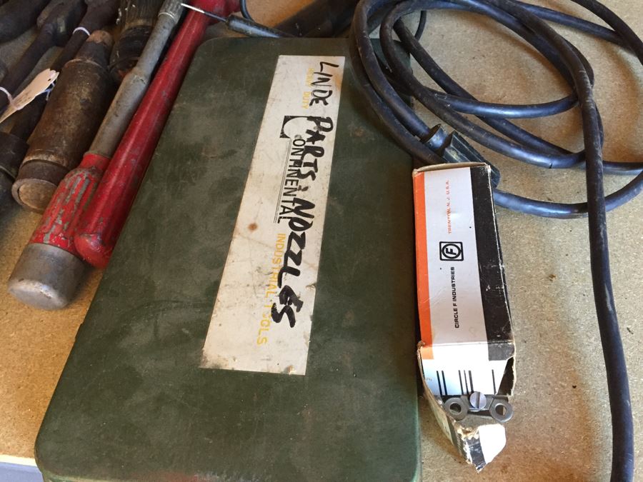 Tool Lot With Old Metal Chisels [Photo 4]