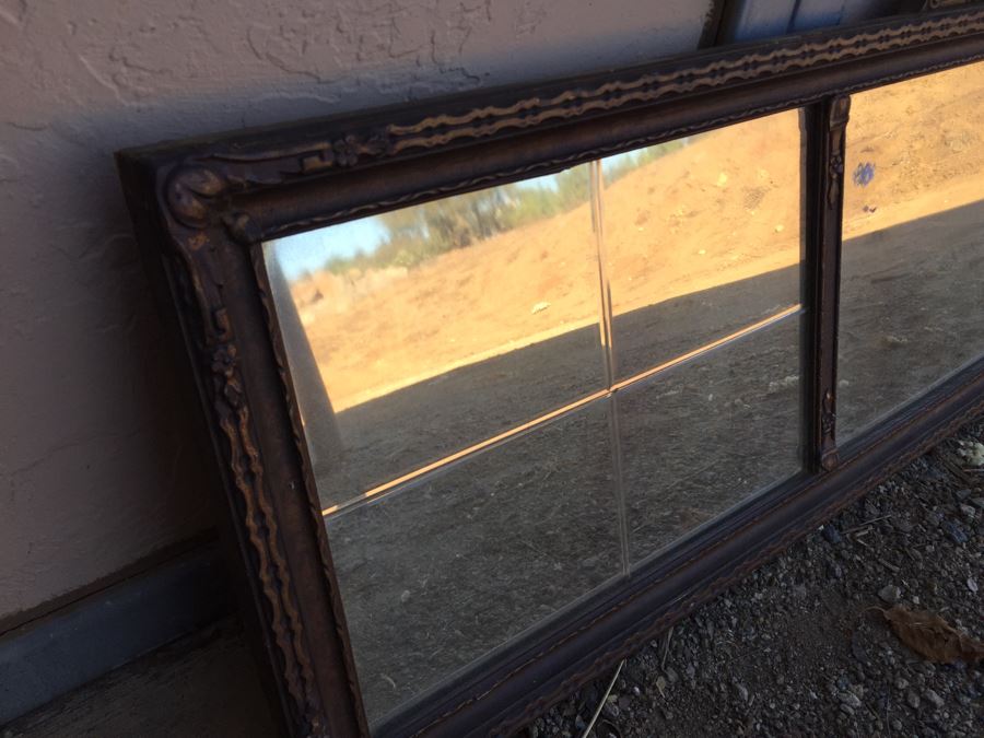 Beautiful Wooden 3-Panel Glass Vintage Mirror [Photo 5]