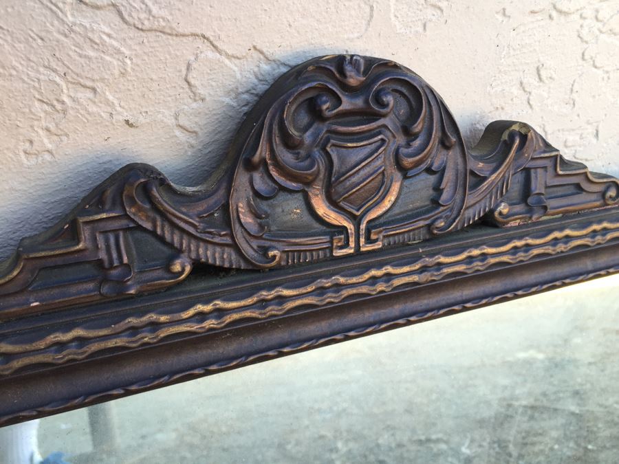 Beautiful Wooden 3-Panel Glass Vintage Mirror [Photo 2]