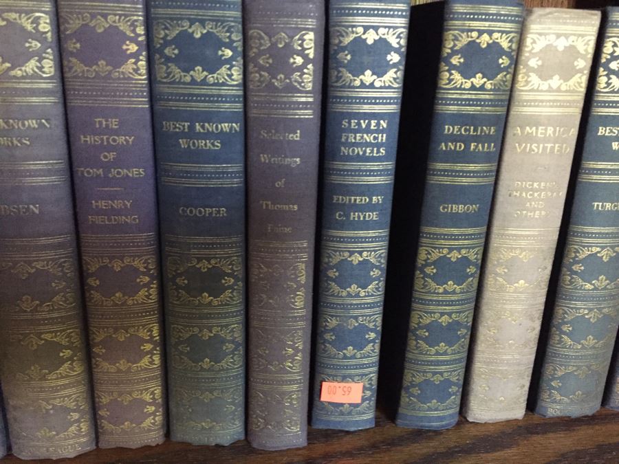 HUGE Book Lot # 5 (See All Photos) [Photo 28]