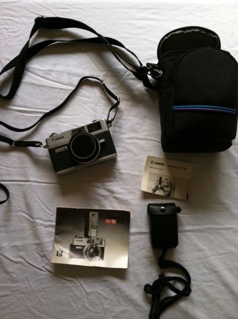 Canon Canonette Film Camera - G-III 17 with Sekonic Light Meter [Photo 3]