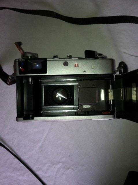 Canon Canonette Film Camera - G-III 17 with Sekonic Light Meter [Photo 7]