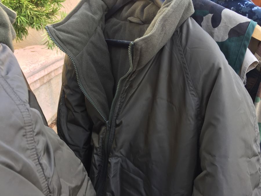 Huge Military And Hunting Camo Lot Cabela's Military Flight Jacket Does Not Include Clothes Rack [Photo 5]
