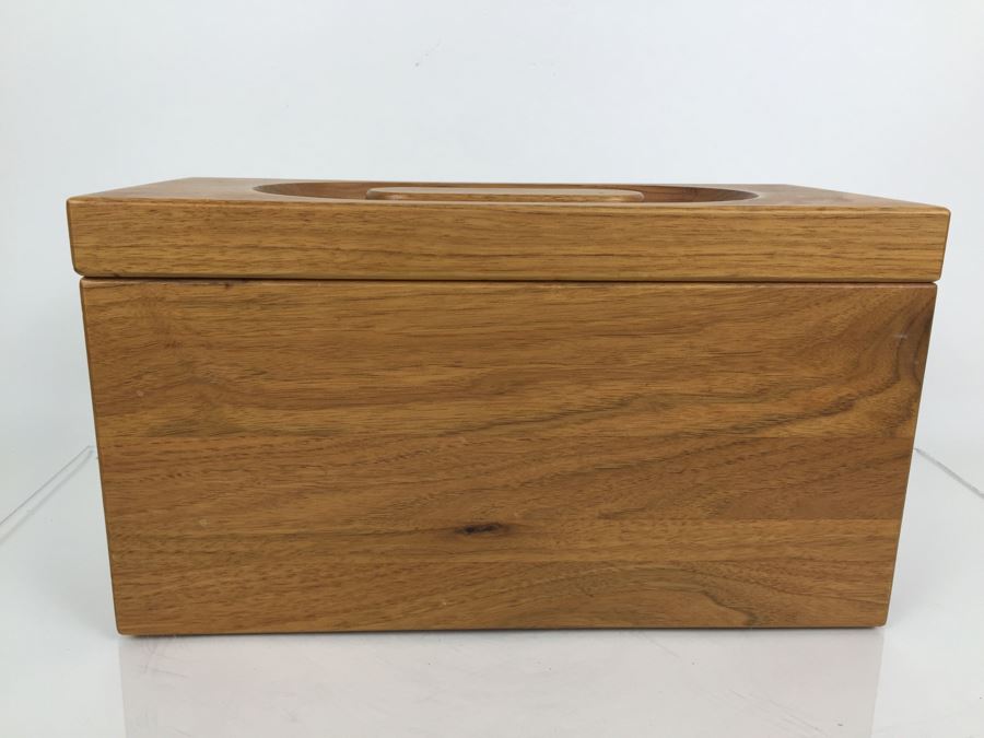 Nice Wooden Ice Bucket With Silver Tone Ice Tongs [Photo 4]