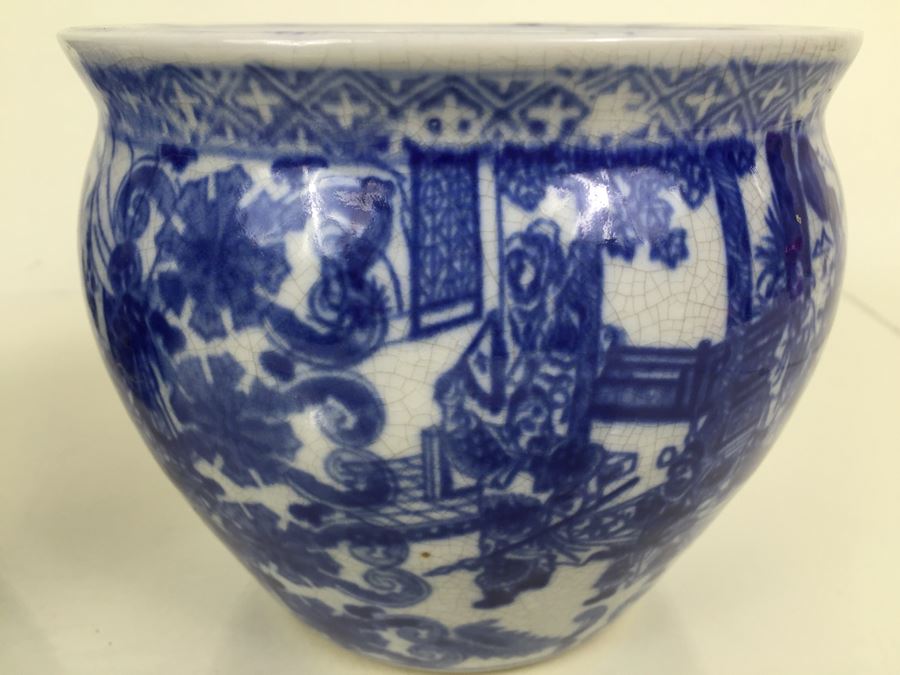 Pair Of Blue And White Satsuma Porcelain Bowls [Photo 2]