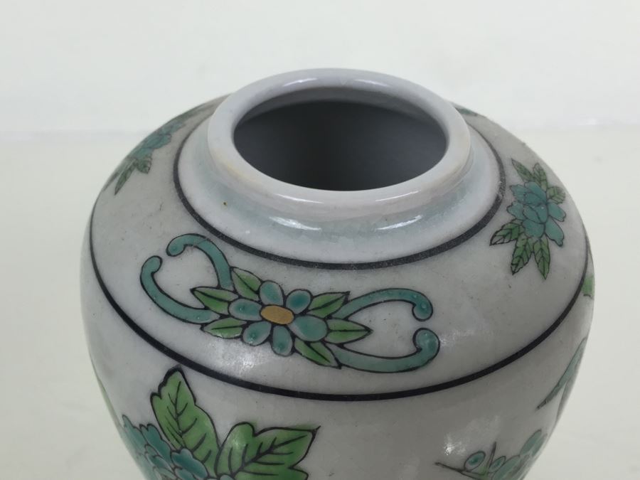 JUST ADDED - Vintage Japanese Jar With Lid [Photo 9]